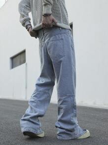 Manfinity Hypemode Men's Straight Leg Loose Casual Pockets Baggy Jeans, Versatile
