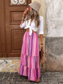 SHEIN VCAY Falda plisada y acampanada con rayas para mujer, informal y de ocio. Falda estampada con diseño geométrico maxi para vacaciones y playa. Conjunto de vacaciones para mujer. Outfits de verano para mujer.