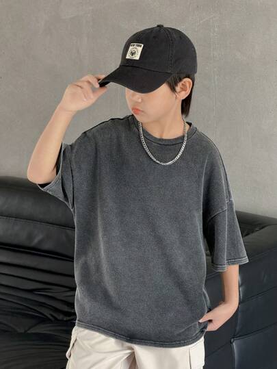 SHEIN 青少年男孩休闲水洗色圆领宽松超大短袖针织 T 恤，适合学校、花园、海滩、生日穿着，春季、夏季、秋季、冬季