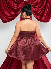 SHEIN ICON 加大码勃艮第红露背缎面蝴蝶结装饰连衣裙，适合情人节约会 - 酒紅色 - 查看 7