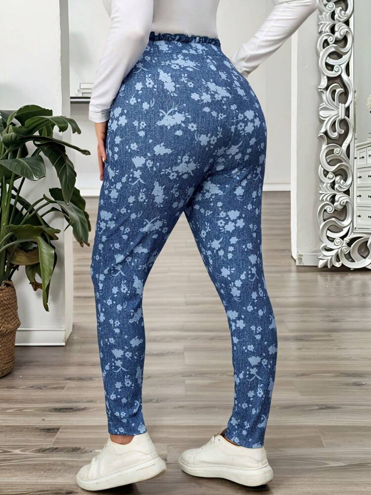 プラスサイズの女性用 フェイクデニムフローラルプリント エラスティックウエスト フリル付きスキニーパンツ、冬物レディースウェア