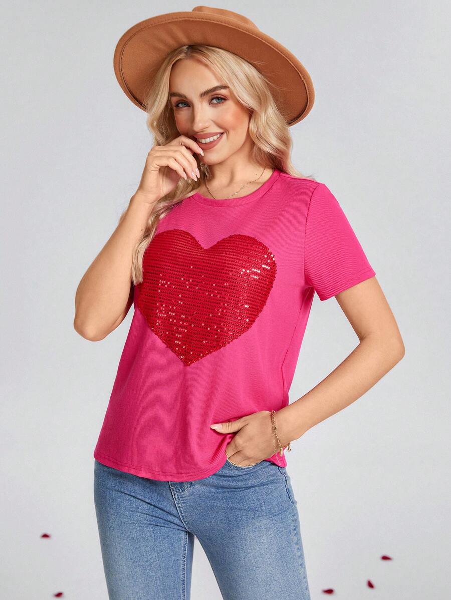 SHEIN LUNE 女式紫红色底色红心图案短袖 T 恤，情人节，外出上衣 - 粉色 - 查看 1