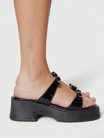 Goth Sandalias góticas de gladiadora con decoración de lazo para mujer, zapatos formales de tacón grueso de color negro y punta abierta para el verano