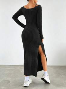 SHEIN Conjunto informal de 2 piezas para adolescentes: Camiseta de cuello redondo de manga larga a rayas Off Shoulder y Vestido tipo Camiseta de punto