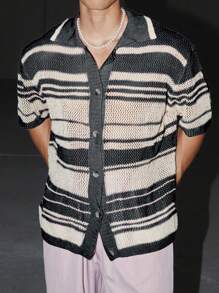 Manfinity Hypemode Men's Front Button Short Sleeve Striped Casual Knitted Top