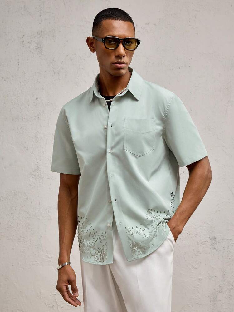 Men's Slim-Fit Turn-Down Collar Short Sleeve Casual Woven Shirt, Suitable For Daily Wear