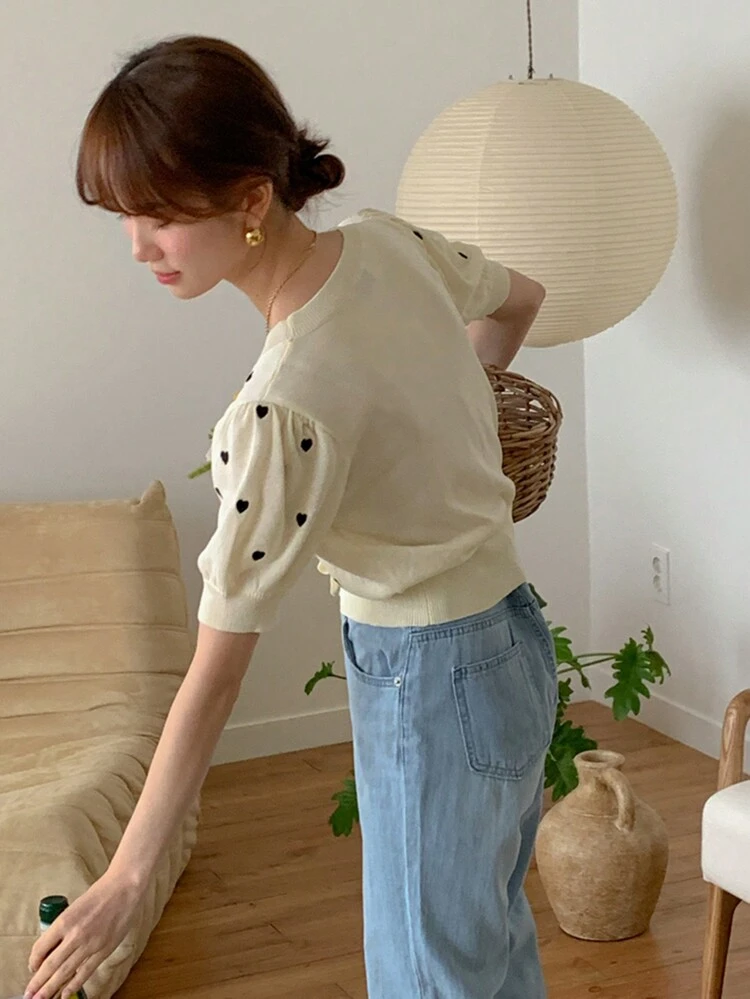 Women's V-Neck Heart Print Short Sleeve Knit Top, Apricot, Spring/Summer