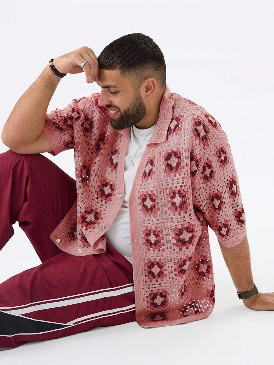 Manfinity VCAY 大码男式宽松图案印花翻领 3/4 袖开衫