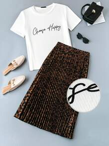 SHEIN LUNE Plus Size Women's Leopard Print Pleated Mini Skirt With White T-Shirt 2 Pieces Set - Multicolor - View 1