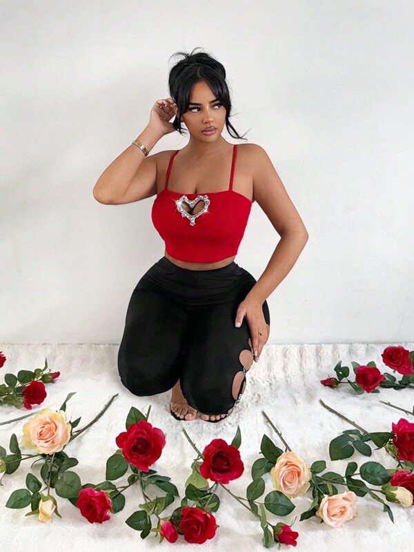 SHEIN SXY Women's Spaghetti Strap Hollow Heart Minimalist Slim Fit Casual Tank Top,Valentine's Day,Crop Tops,Summer,Tube Top,Heart,Going Out Tops Women,Crop Top,Tube Tops Women,Red Top,