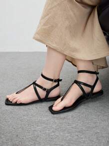 CUCCOO BIZCHIC Women's Casual Simple Flat Sandals, Versatile For Vacation Spring Shoes Spring Break Easter - Black - View 4