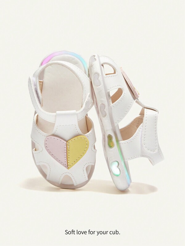 Cozy Pixies Cute Light Up Heart Knot Design Girls' Summer Indoor Outdoor Sandals, White Flat Baby Infant Shoes