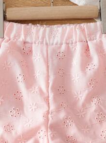 SHEIN Baby Girls' Plain Pink Casual Shorts, Elegant No-Print Design, Lightweight Loose Fit, Suitable For Daily Outings, Homewear, Light Sports - Multicolor - View 3