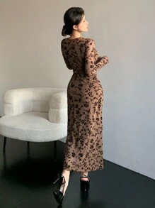 DAZY Váy dạ hội in họa tiết hoa nhỏ xinh xắn tay dài phối lưới mỏng dành cho nữ, trang phục mùa thu - màu nâu - Xem 5