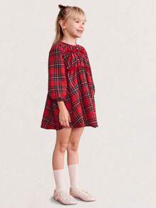 SHEIN 年轻女孩格子印花蝴蝶结点缀休闲舒适圆领长袖短裙，适合圣诞节、新年派对、秋冬季 - 紅色 - 查看 3