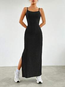 SHEIN Conjunto informal de 2 piezas para adolescentes: Camiseta de cuello redondo de manga larga a rayas Off Shoulder y Vestido tipo Camiseta de punto