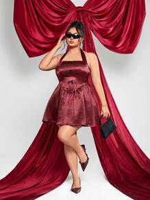 SHEIN ICON 加大码勃艮第红露背缎面蝴蝶结装饰连衣裙，适合情人节约会 - 酒紅色 - 查看 2