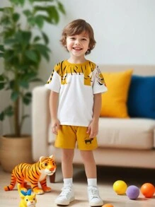 SHEIN 2 sztuki/zestaw dla chłopców, casualowy, uroczy nadruk tygrysa, okrągły dekolt, krótki rękaw, T-shirt i spodenki, nadaje się do codziennego noszenia, styl college'owy, wiosna/lato - Żółty - Zobacz 3