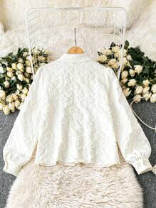 Chiquease Áo sơ mi nữ tay dài họa tiết hoa Jacquard thanh lịch ngắn, áo sơ mi nữ mùa thu - Màu be - Xem 2