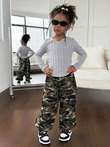 SHEIN Young Girl Knit Solid Color Long Sleeve T-Shirt And Camouflage Joggers For Streetwear,Great For Casual & Daily Wear ,Autumn Winter