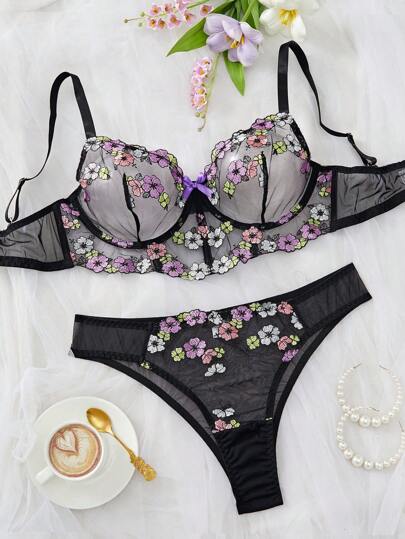 2pcs Plus Size Women Contrast Color Embroidered Sexy Lingerie Set