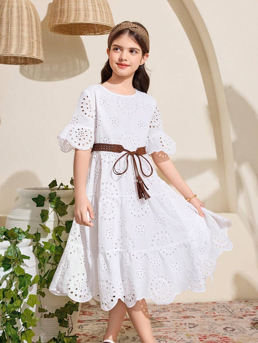 SHEIN Tween Girl Vacation Casual Eyelet Embroidery Round Neck Short Sleeve Dress - White - View 1