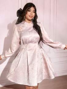 SHEIN Unity Robe élégante de fête de grande taille, col montant en jacquard de couleur unie avec boutons - Rose bonbon - Voir 4