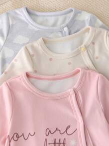 SHEIN 儿童新生女宝宝三件套可爱云朵和月亮图案圆领长袖连脚前按扣连体衣休闲睡衣套装 - 彩色 - 查看 3