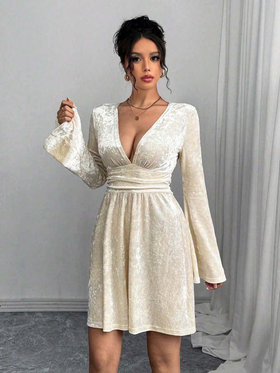 Chiquease Vestido con cuello en V simple, mangas acampanadas y plisadas para uso diario informal de la mujer - Albaricoque - Ver 1