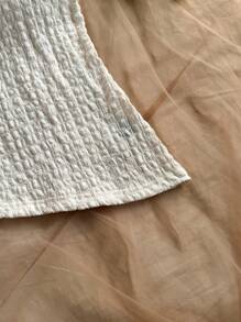 Soleia 女士度假米色纹理针织面料单肩不对称下摆扭肩设计修身衬衫，适合派对、约会、情人节、海滩、游轮、复活节、狂欢节 - 白色 - 查看 5