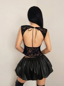 SHEIN ICON Blusa de manga corta abullonada con lazo decorativo y sobrecapa de encaje transparente con lazo en la espalda, para el Día de los Enamorados