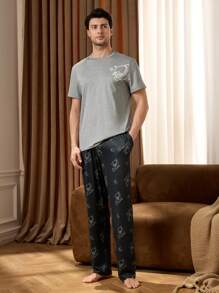 2pcs/Set Men Star Print Crew Neck Short Sleeve T-Shirt And Pants Pajamas Set