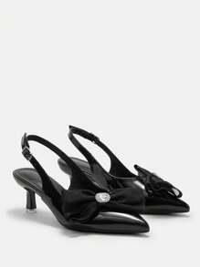 CUCCOO CURVES Große Größen Pumps mit Spitzenschuh und Schleifen- & 3D Blumen Design, elegante Satin Mule Sandalen, geeignet für alle Jahreszeiten