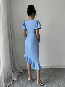Elenzga Abito aderente elegante con colore uniforme, orlo asimmetrico, maniche arricciate, silhouette snellente, adatto per l'abbigliamento estivo - Blu - Visualizzare 2