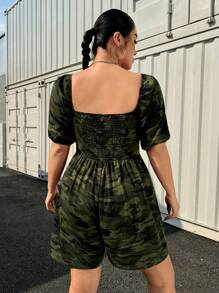 SHEIN EZwear 大码夏季休闲迷彩泡泡袖连体衣 - 軍綠色 - 查看 2