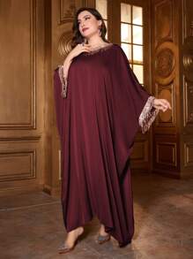 Al Najma Plus Size Elegant Sequin Tassel Decor Batwing Sleeve Arabic Style Dress, Modest Kaftan - Burgundy - View 5