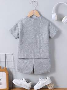 SHEIN Genkimix Kids 2 Pieces Young Boy Casual Daily Wear Short Sleeve Top And Shorts Set - Grey - View 2