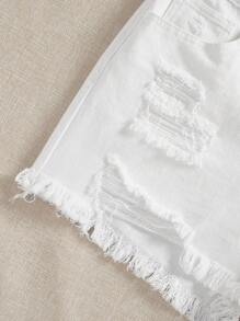 SHEIN EZwear Plus Size Plain Color Casual Denim Shorts - White - View 4