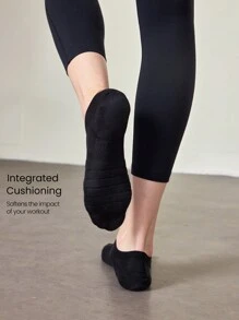 GLOWMODE Daily Support Ankle Socks - Black - View 5