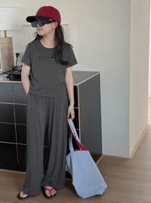 Dazy Kids 2 件套青少年女童标语印花短袖上衣和长裤套装，女童夏季服装，返校服装 - 灰色 - 查看 2