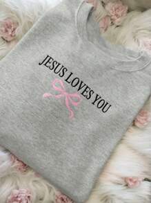 INAWLY 耶稣爱你刺绣运动衫，时尚刺绣圆领羊毛运动衫，带有图形设计，适合毕业、教师、返校套头衫秋季 - 淺灰色 - 查看 1
