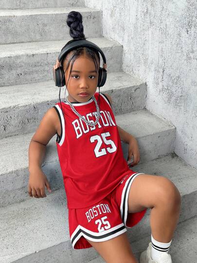 SHEIN Conjunto de pantalón corto y parte superior sin mangas con estampado de letra de punto para niñas preadolescentes de calle y deporte