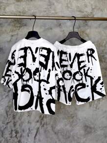 Manfinity EMRG Men's Youthful Street INS Black And White Color Block Oversized Letter Splash Ink Graffiti Digital Print Short Loose Fit Round Neck T-Shirt And Shorts Set , Men Two Pieces Outfits ,Rapper