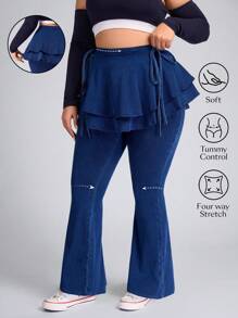 SHEIN Essnce Plus Size Casual Flounce 2 In 1 Flared Jeans Stretchy Knit Denim Apple Bottom Jeans - Medium Wash - View 2
