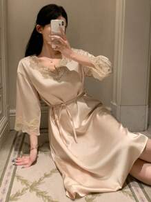 DAZY Camisón de pijama holgado con parches de encaje y mangas 3/4 para mujer