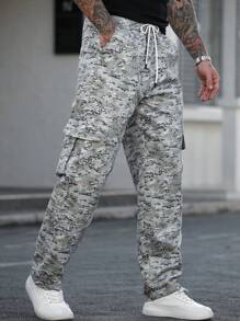 Manfinity Homme Pantalones casuales de hombre con bolsillos cargo y estampado de camuflaje - Verde - Ver 4