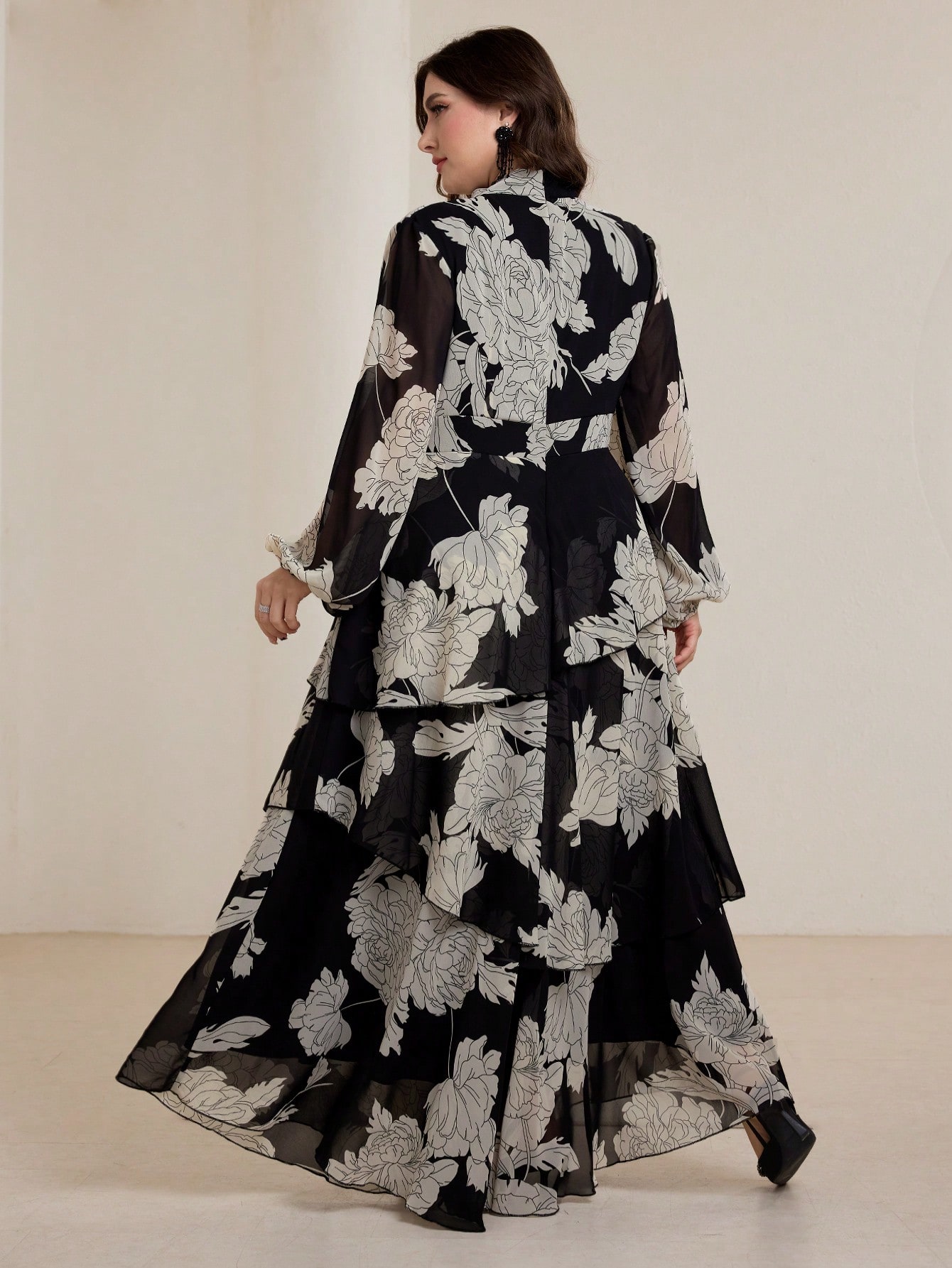 Graceveil فستان شيفون مزخرف بالأزهار مع رقبة عالية...