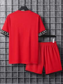 Manfinity Homme Set de 2 piezas para hombre: Camiseta de manga corta casual y pantalones cortos, estilo minimalista para uso diario - Rojo - Ver 2