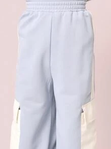 SUMWON Winterliches Outfit im Straßenmodestil NYC Kinder Set in Zwei Teilen, lässige Jogginganzug Freizeitkleidung, bequeme Jogginghose mit Kordel, legerer Trainingsanzug - Blau - Übersicht 8