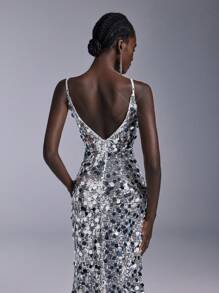 Elitara Elegant And Sexy Women Valentine's Day Silver Large Sequined Spaghetti Strap Backless Heavy Industry Evening Dress Formal Prom Wedding Guest Gown, For Graduation, Dinner Party Dress